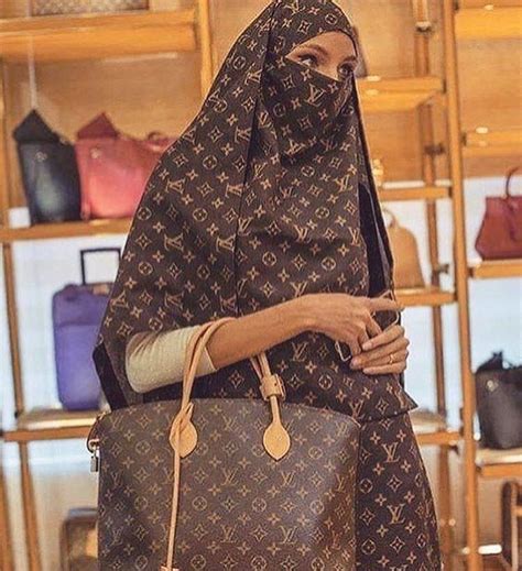 louis vuitton hijab